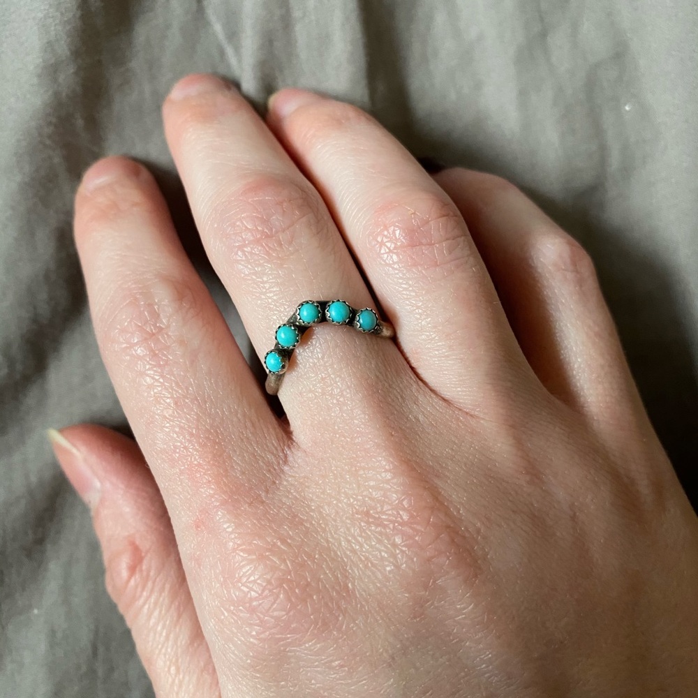 Sterling silver turquoise arrow ring 7.5
